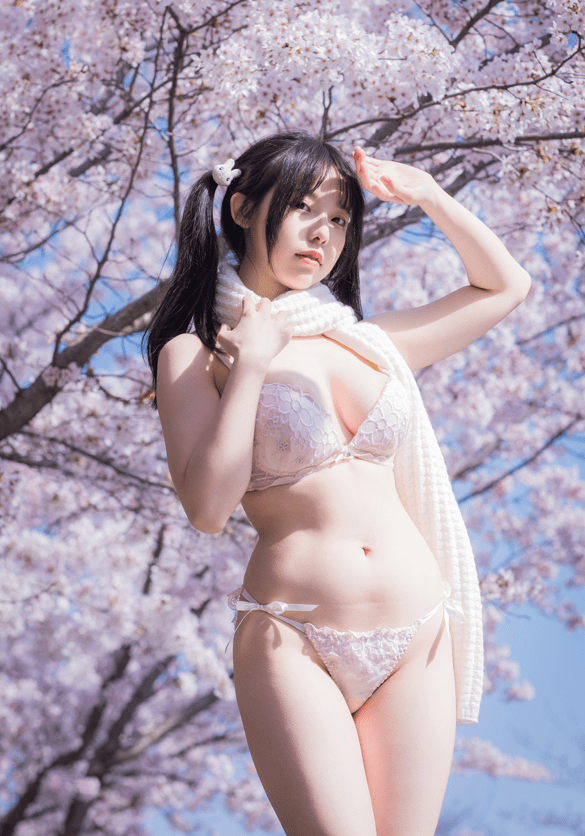 六味帝皇酱 – 樱花女友[53p-370MB]预览图 3